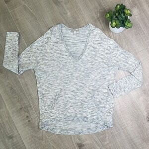 Express One Eleven Gray Heathered V-Neck Long Sleeve Top Women’s Size Medium